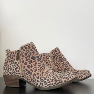 LUCKY BRAND leopard ankle boots.  Size 6M.